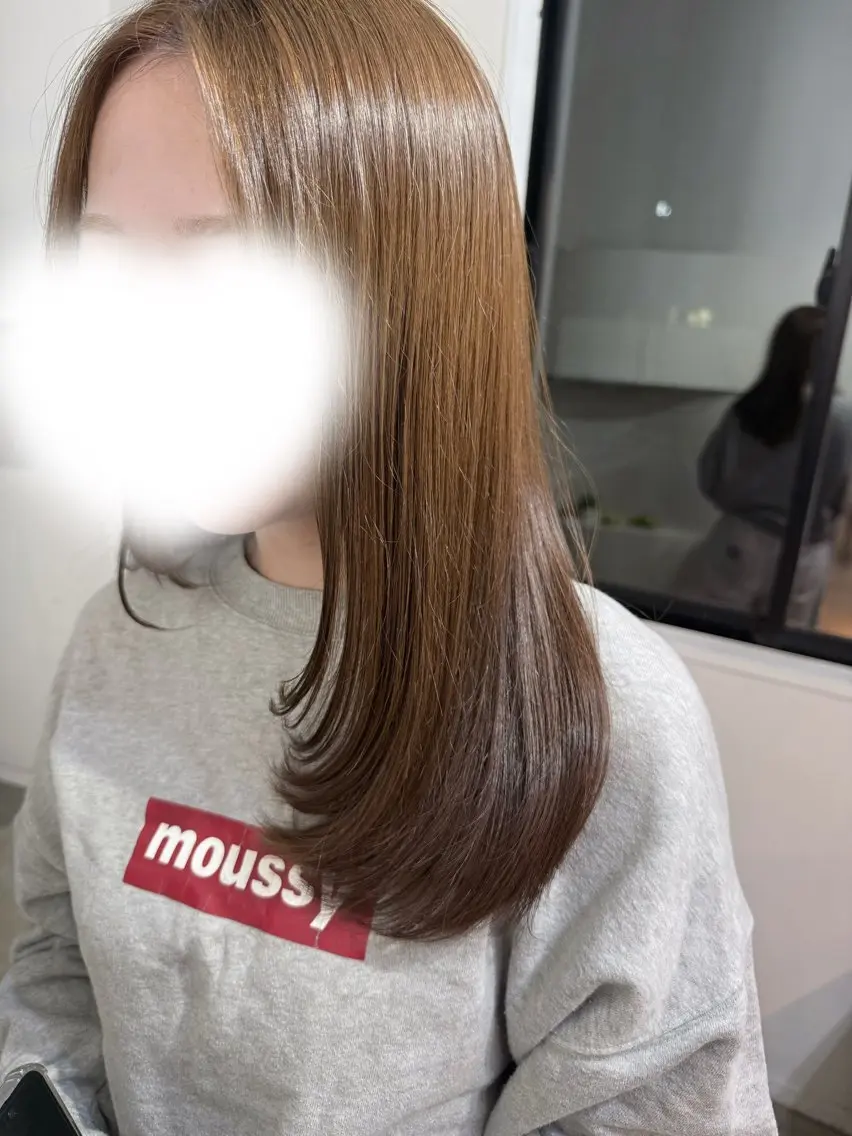 セミロング カット トリートメント Hikari／暖色／ ブラウンカラー🤍のヘアスタイル