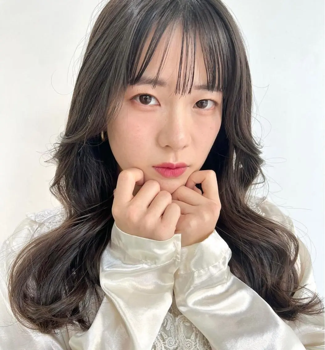 セミロング カラー 韓国風ヘア テトネ タカシのヘアスタイル