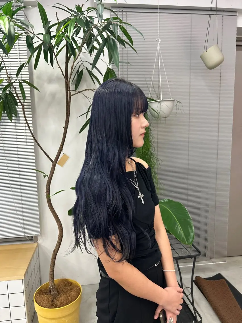 ロング パープルカラー ヘアカラー ワンホン/韓国ヘア 🖤櫻木李紗のヘアスタイル