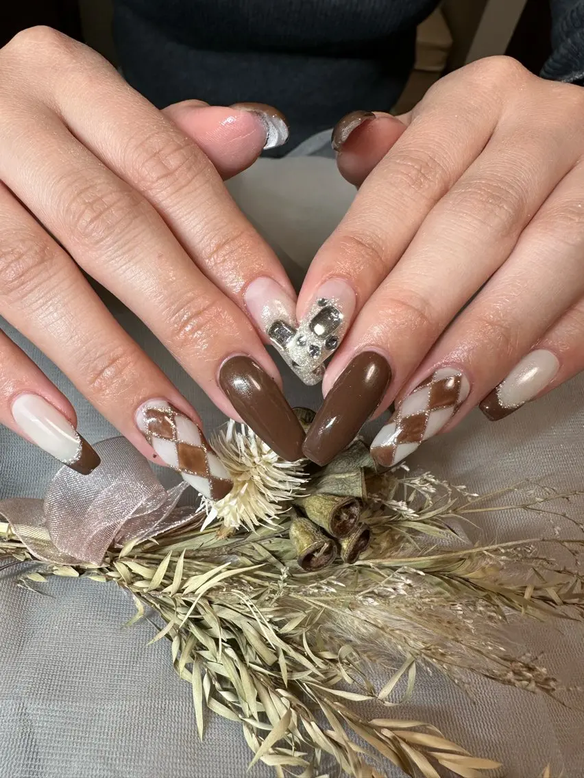 ネイル ハンドネイル Moon  Nail /栄　大須のネイルデザイン