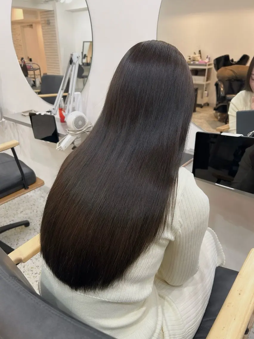 ロング カラー アッシュ アッシュブラウン ベージュカラー ブラウンカラー 透明感カラー 🧣艶カラー・ヘア セット Chie🧸のヘアスタイル