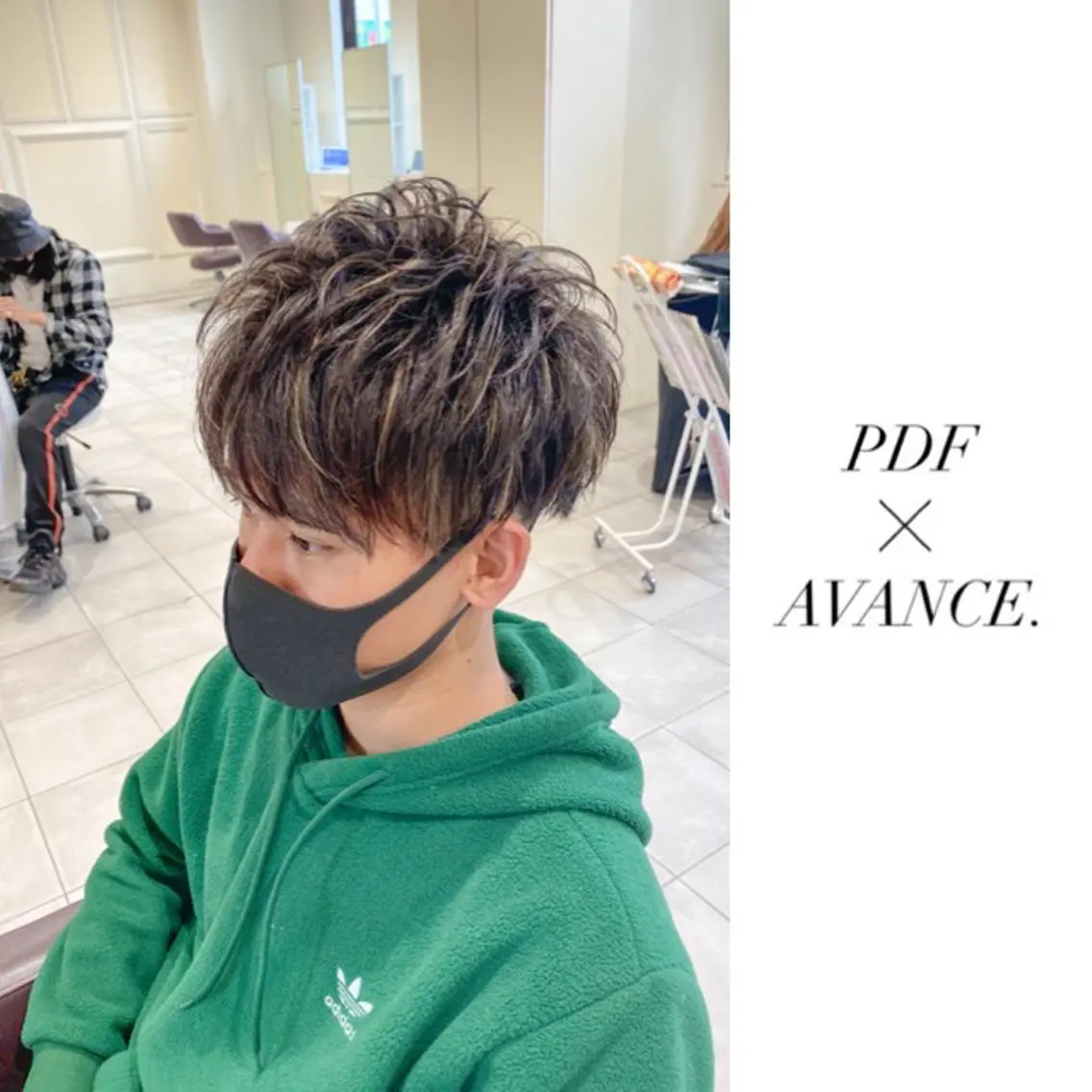 ショート カラー メンズ メンズハイライト ベージュカラー ハイライトカラー ハイライト カット ヘアカラー AVANCE.難波 店長 松元のヘアスタイル