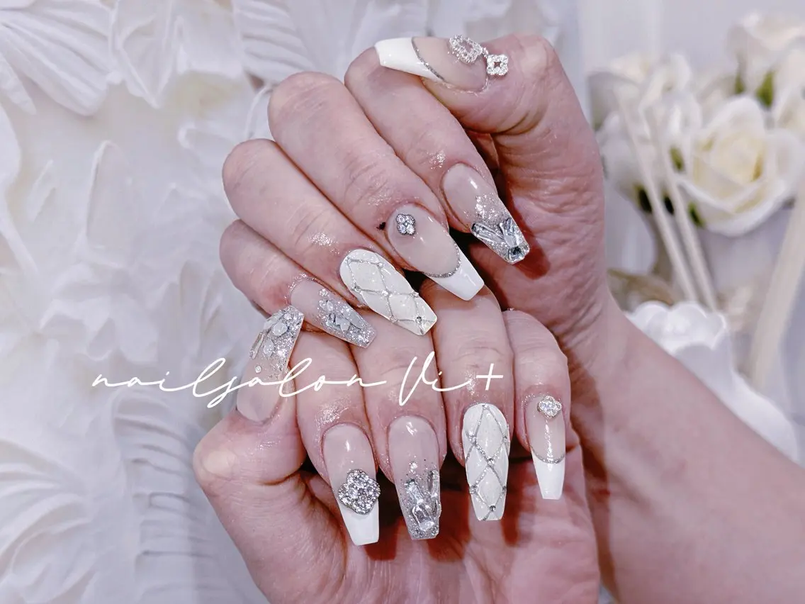 ネイル ハンドネイル ✨Nailsalon Vi+✨のネイルデザイン