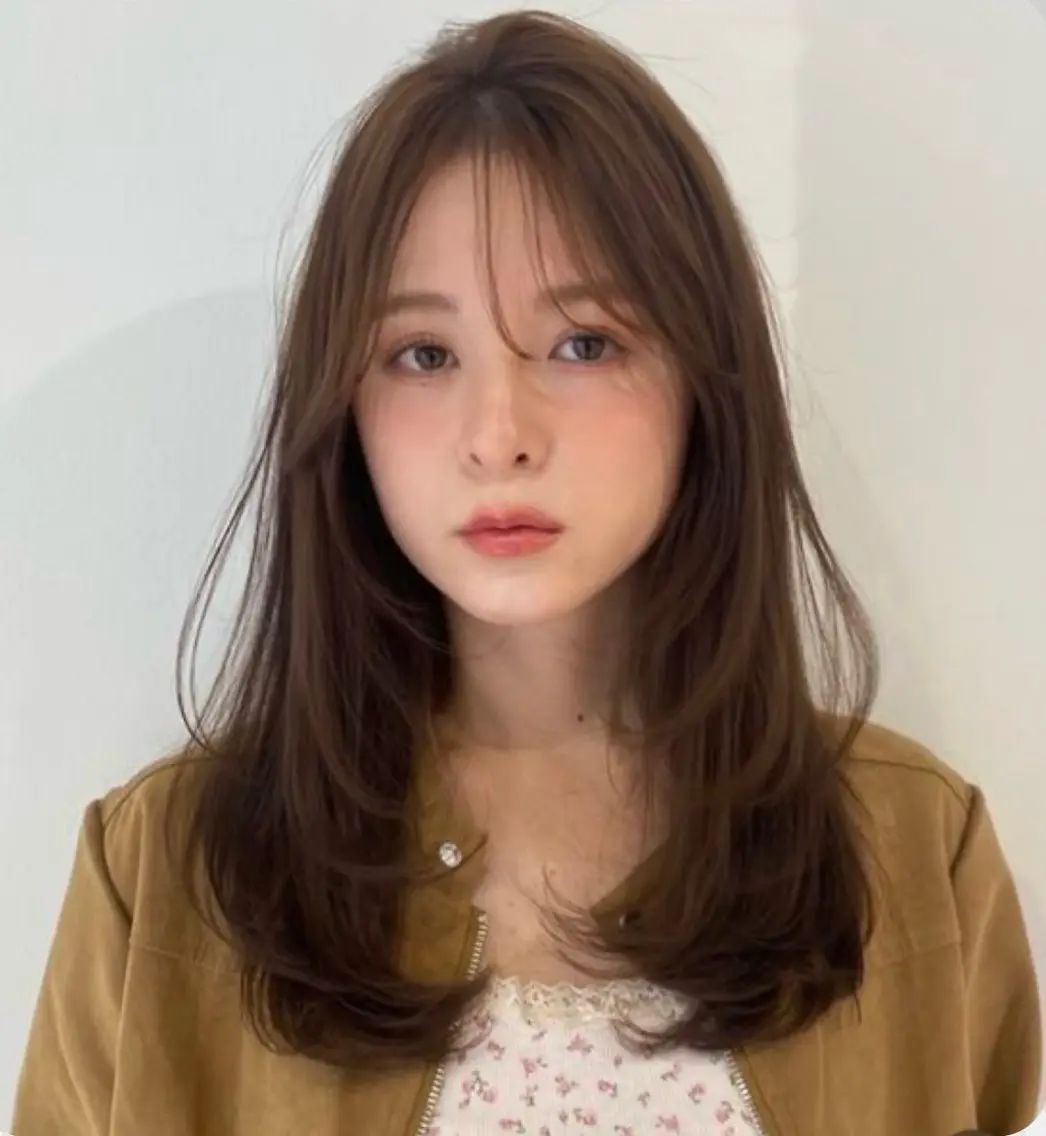 ミディアム 似合わせ屋さん / ボブ・レイヤーのヘアスタイル