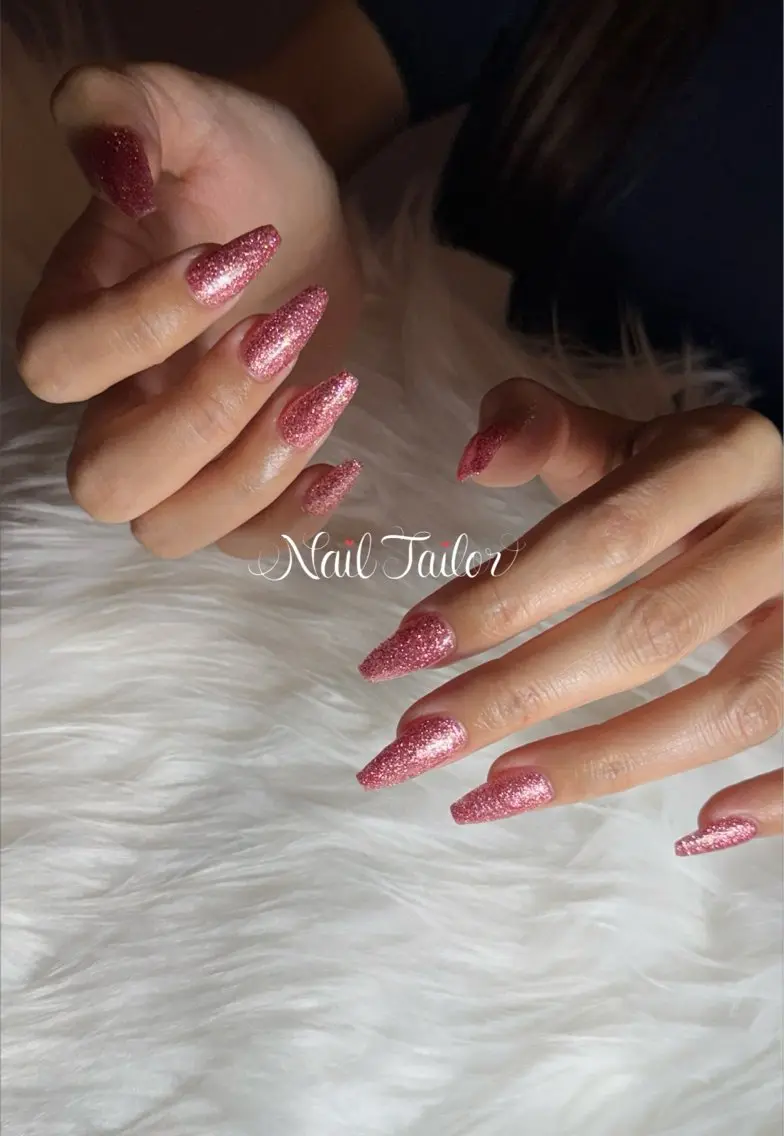 ネイル 長さ出し キラキラネイル ラメ(グリッター) ロングネイル ワンカラーネイル ハンドネイル NailTailor ネイルテイラーのネイルデザイン