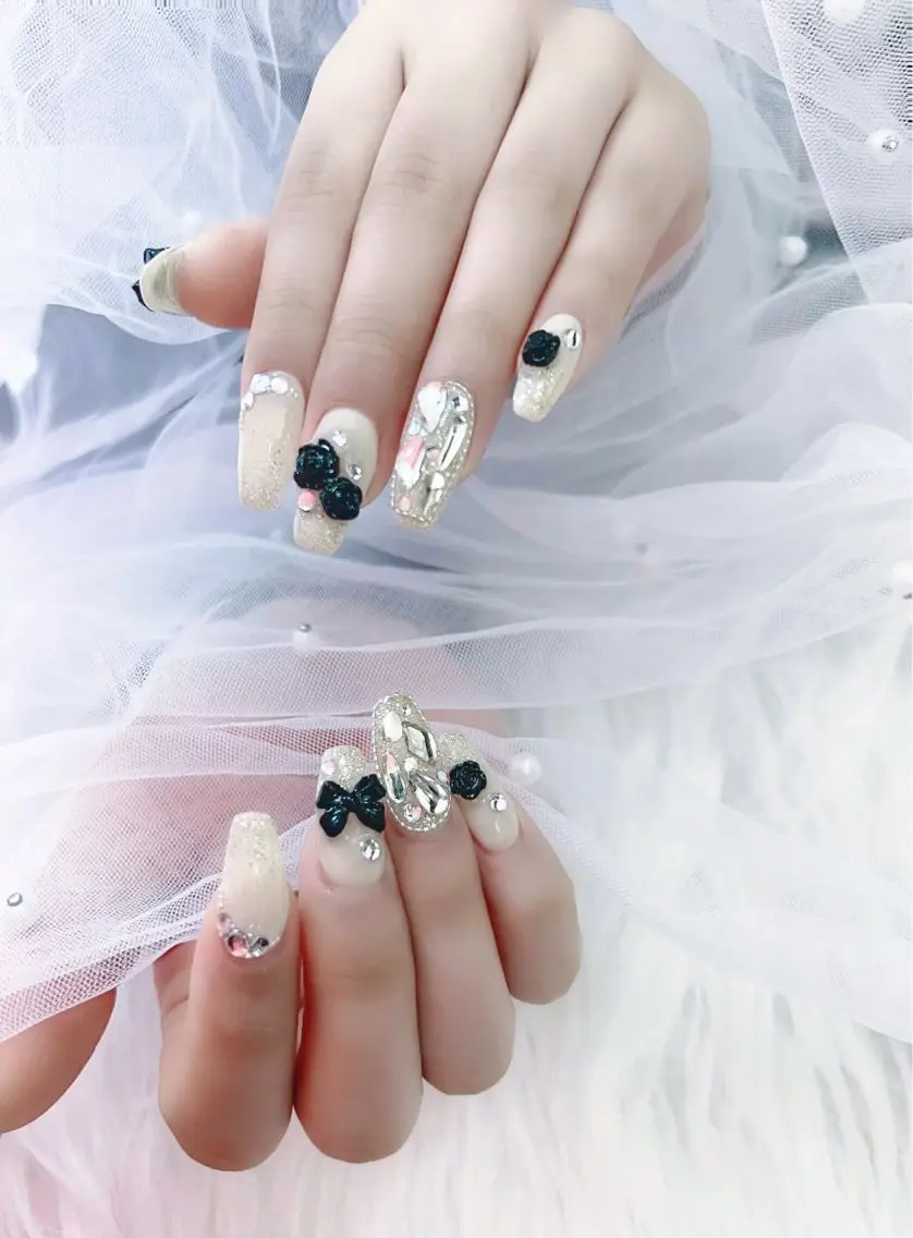 ネイル Rin.nails ネイルサロンのネイルデザイン