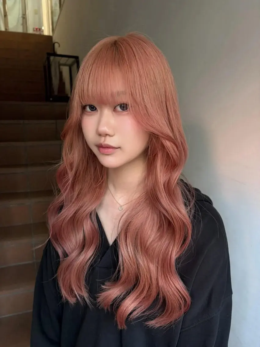 ロング ヘアカラー 艶々ブリーチ職人🎀 あげは💖のヘアスタイル