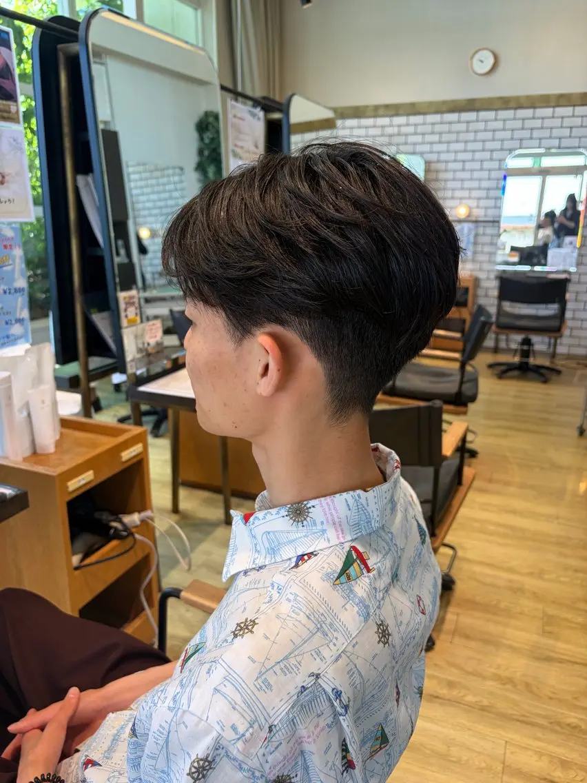 メンズ 刈り上げ カット 水木 里咲のヘアスタイル
