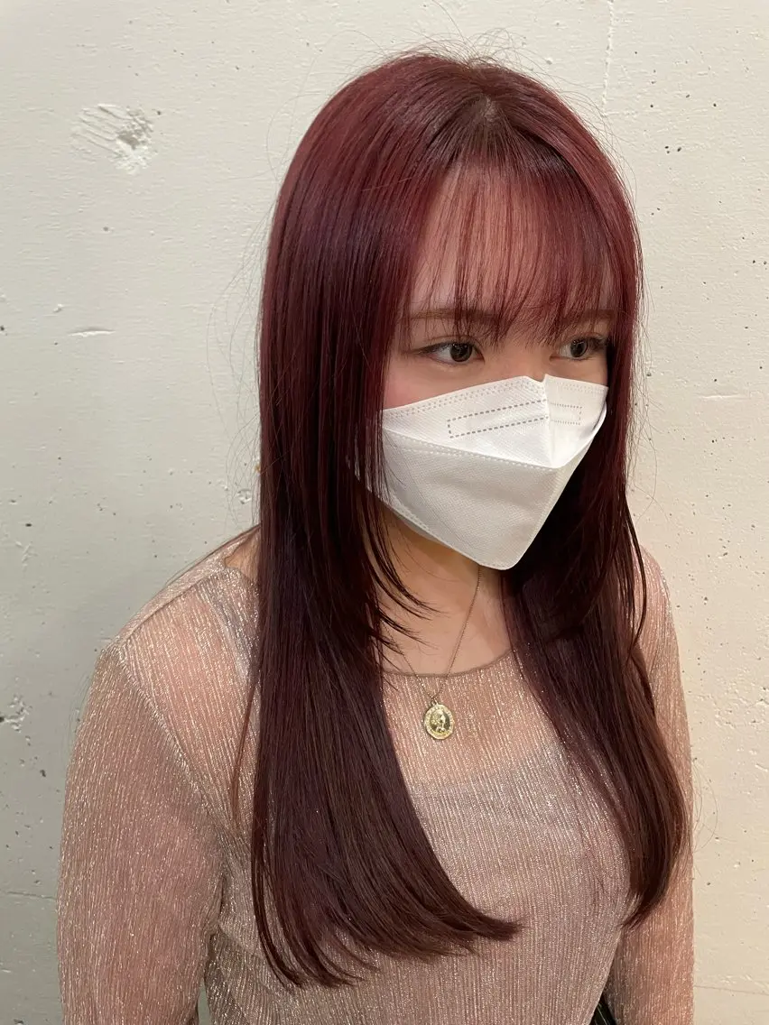 ロング 顔周りカット レイヤーカット 𝙃𝘼𝙍𝙐🎀 韓国×エクステのヘアスタイル