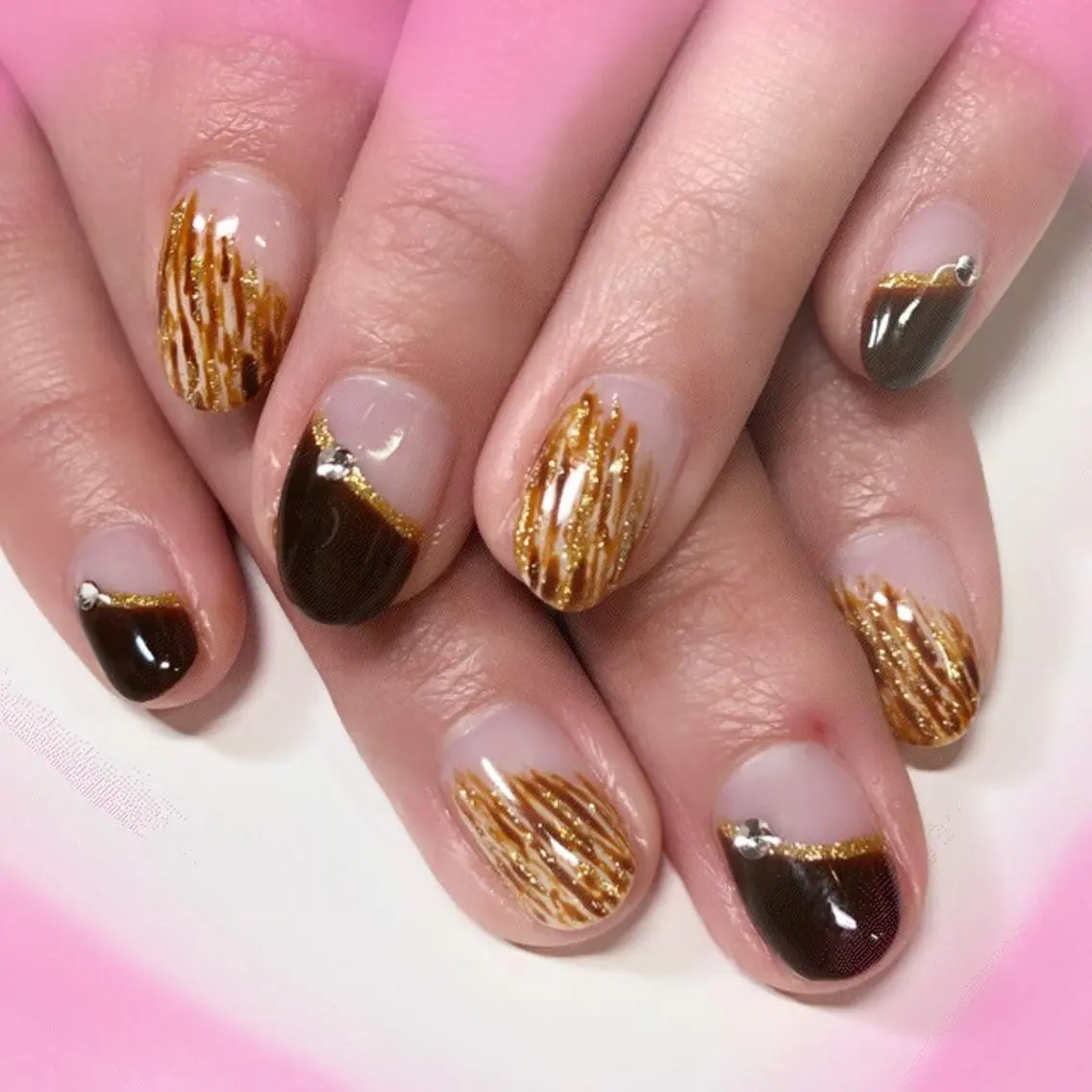 ネイル バレンタイン .Nails Mio 赤羽西ネイルサロンのネイルデザイン