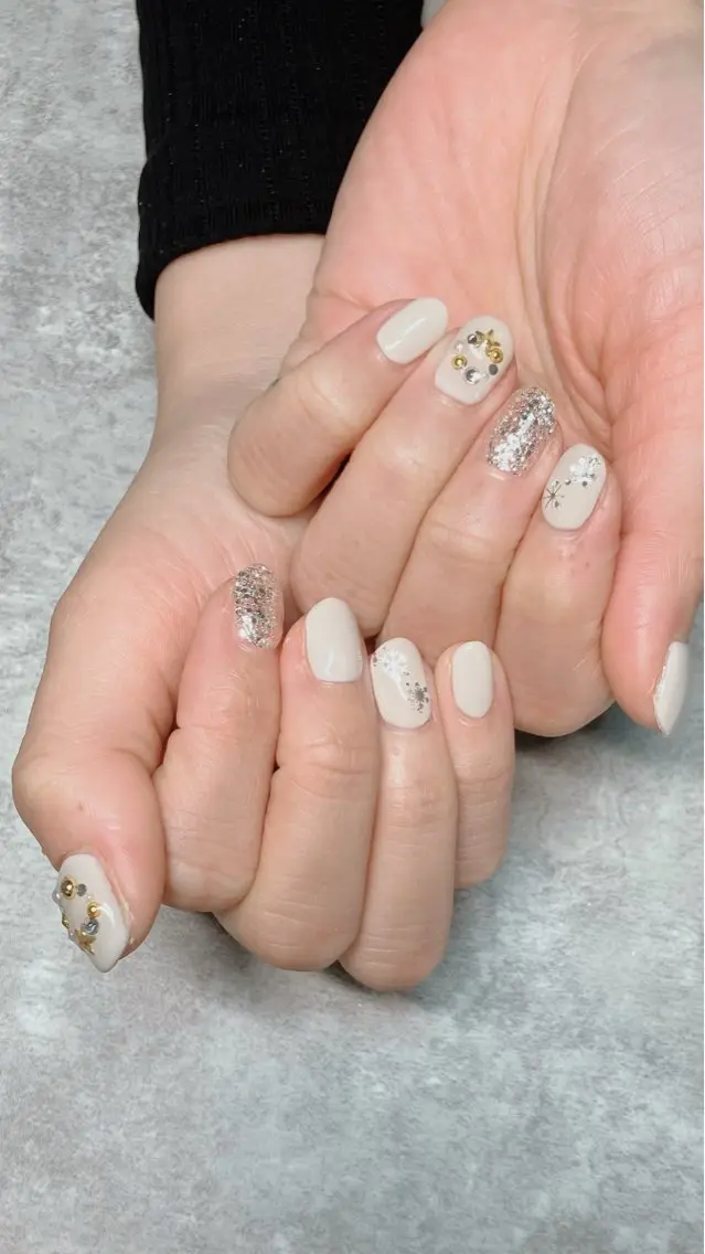 ネイル ハンドネイル ハンドケア shino🌟 痛ネイルのネイルデザイン