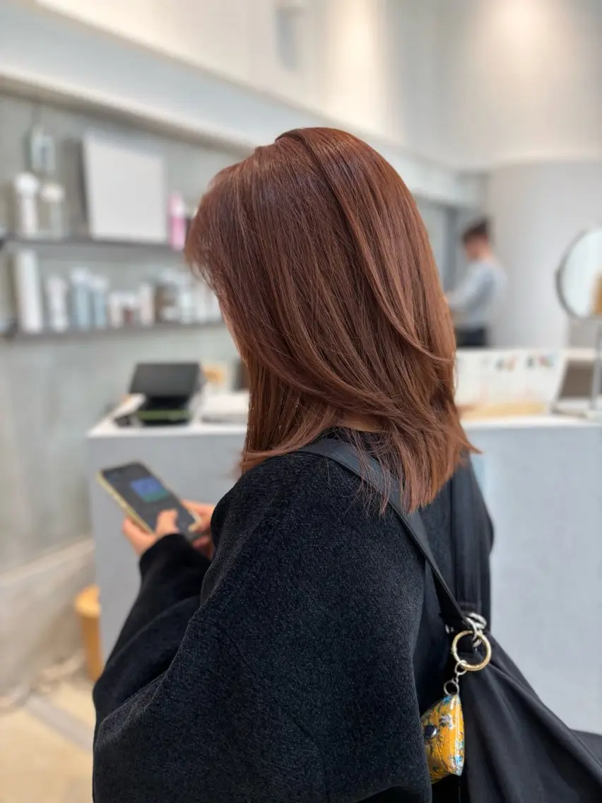 セミロング カラー カット ヘアカラー トリートメント enif ヤマグチアツコのヘアスタイル