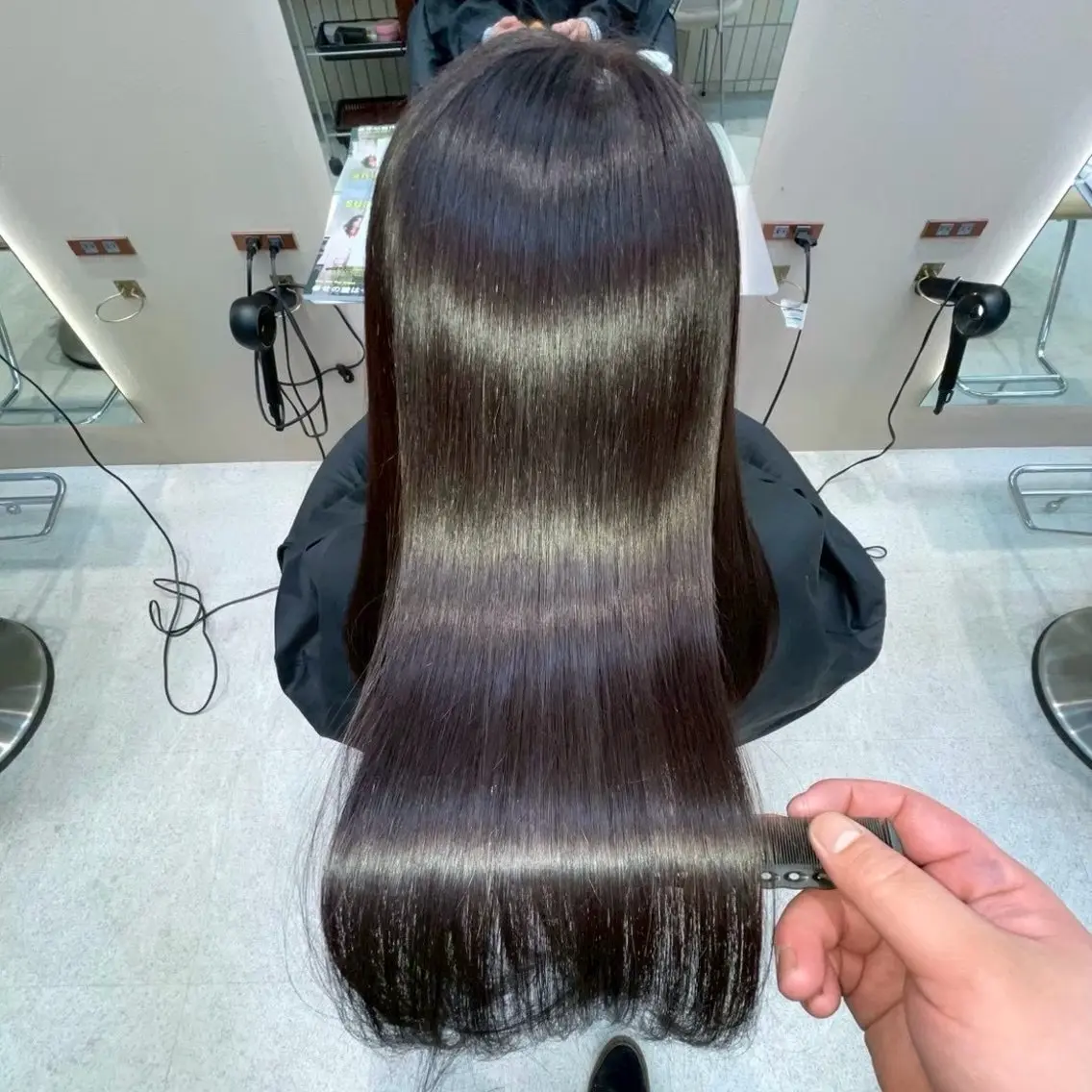 ロング カット 縮毛矯正 トリートメント 🦋高屋敷陸🦋 レイヤー/ハイトーンのヘアスタイル