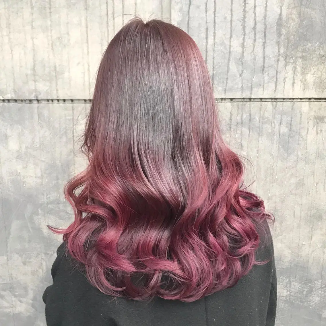 ロング カラー ブリーチ グラデーションカラー ラベンダーカラー ピンクカラー ピンクラベンダー K-POP好き美容師 🇰🇷Kai.Yのヘアスタイル