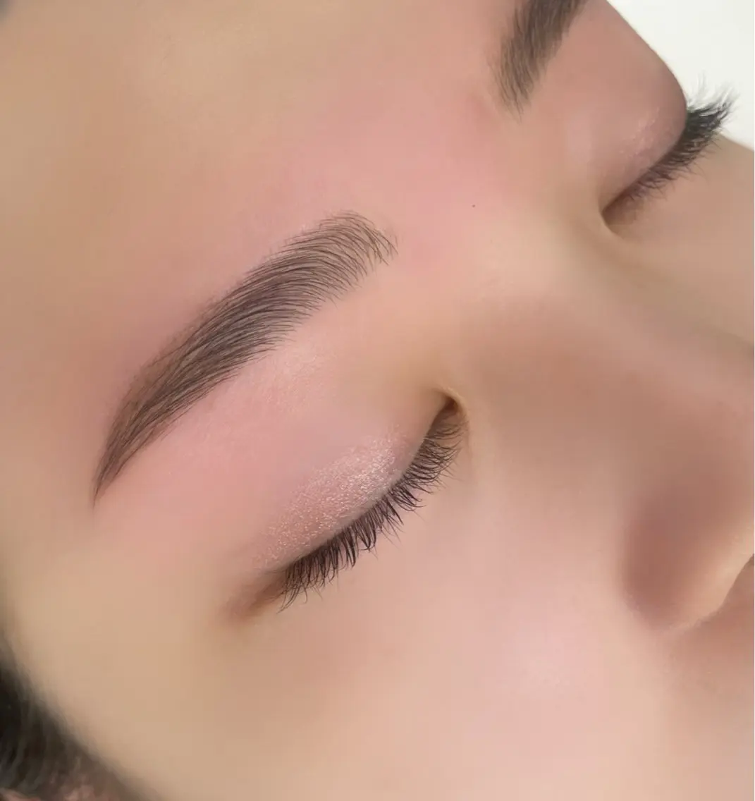 minimo限定🌟半額施術🌟ハリウッドブロウリフト🎀※ワックス込み【眉毛カット、ピーリング等、レチノールNG】の写真