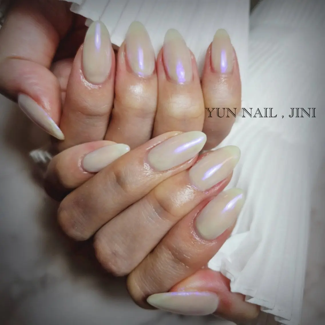 ネイル オーロラネイル 🍭Yun nail hyejin🌸のネイルデザイン