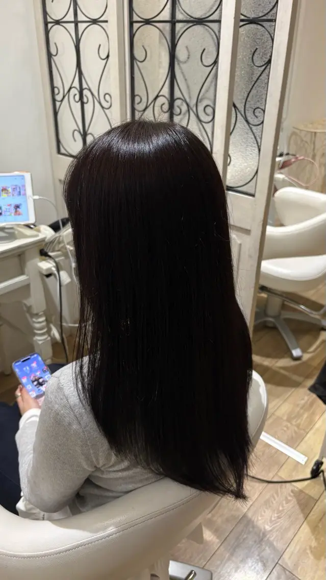 ミディアム カラー カット ヘアカラー 似合わせ 顔周りYUUGAのヘアスタイル