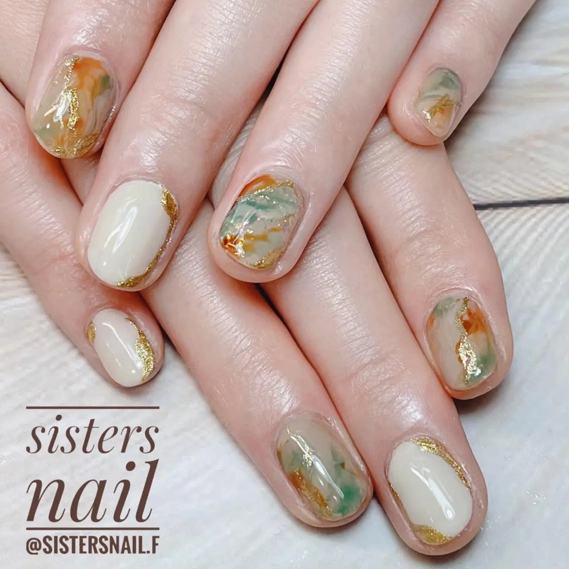 ネイル アートネイル カジュアル ハロウィン 大理石ネイル(マーブル) ニュアンスネイル sisters nail.fのネイルデザイン