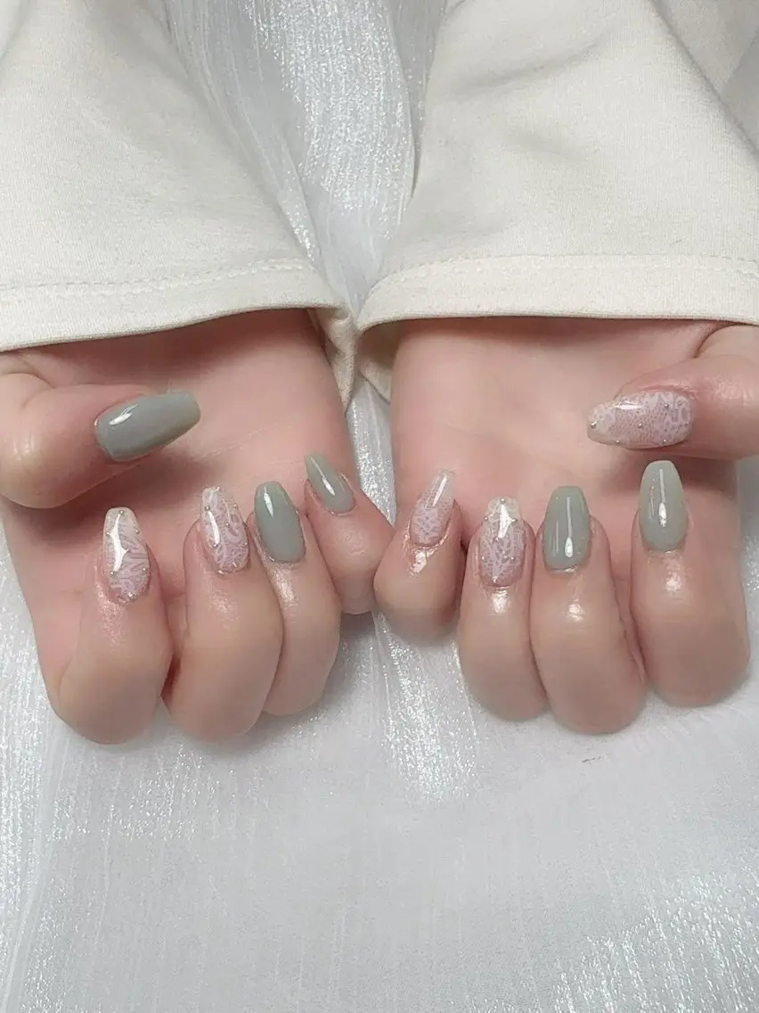 ネイル フレンチネイル グラデーション 韓国ネイル マグネットネイル ミラーネイル ハンドネイル ハンドケア Hara Nail 【持ち込みOK】のネイルデザイン