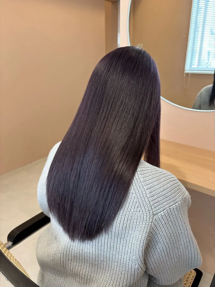 カラー ブリーチ Gigi Kazumaのヘアスタイル