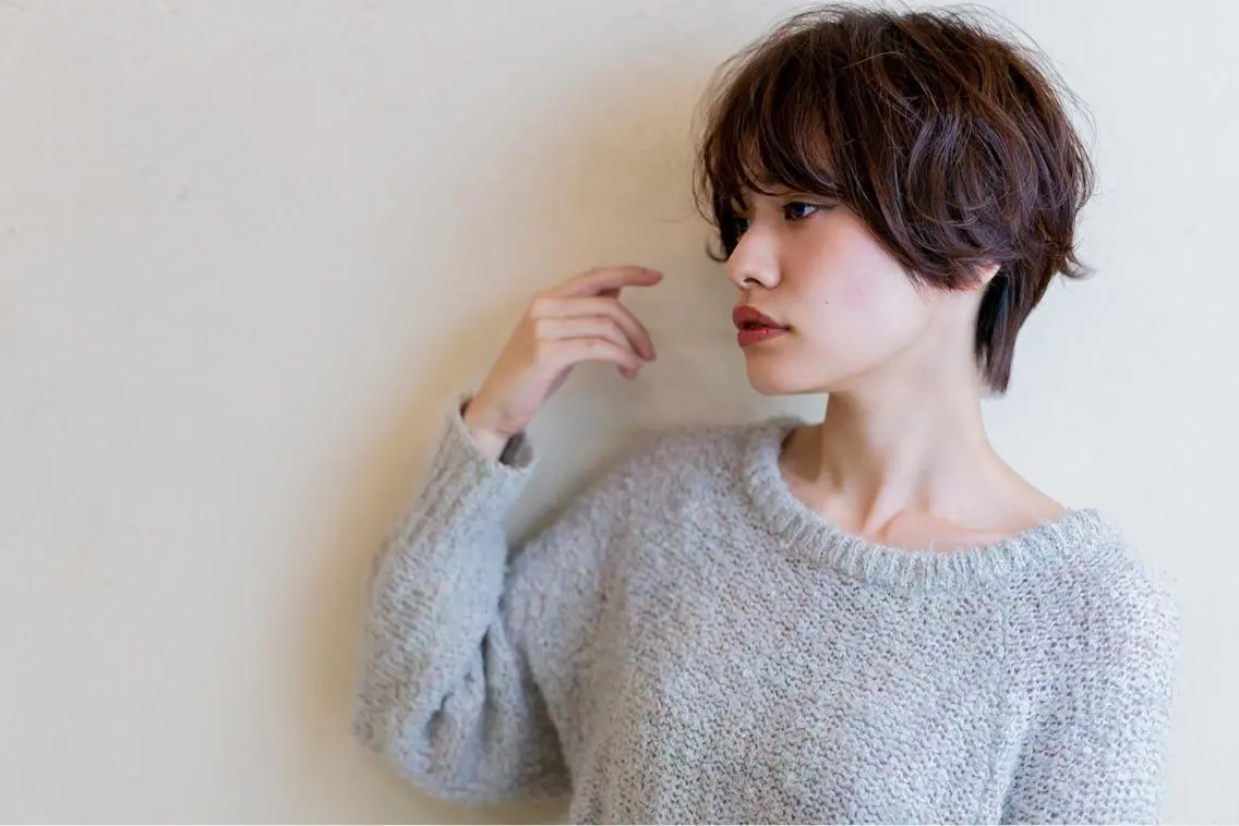 ショート カラー カット パーマ トリートメント 出村谷 雄太のヘアスタイル