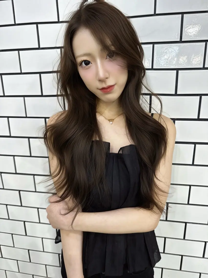 ロング カラー レイヤーカット AIRI layer cut hairのヘアスタイル