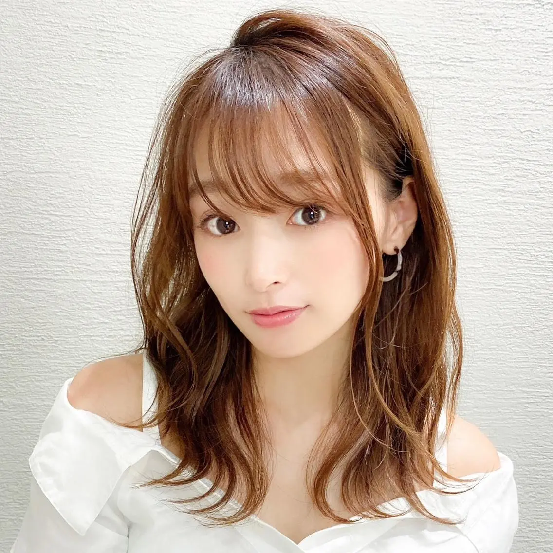セミロング カラー 小顔カット モテ髪×トレンド💕 小顔レイヤー 金井のヘアスタイル