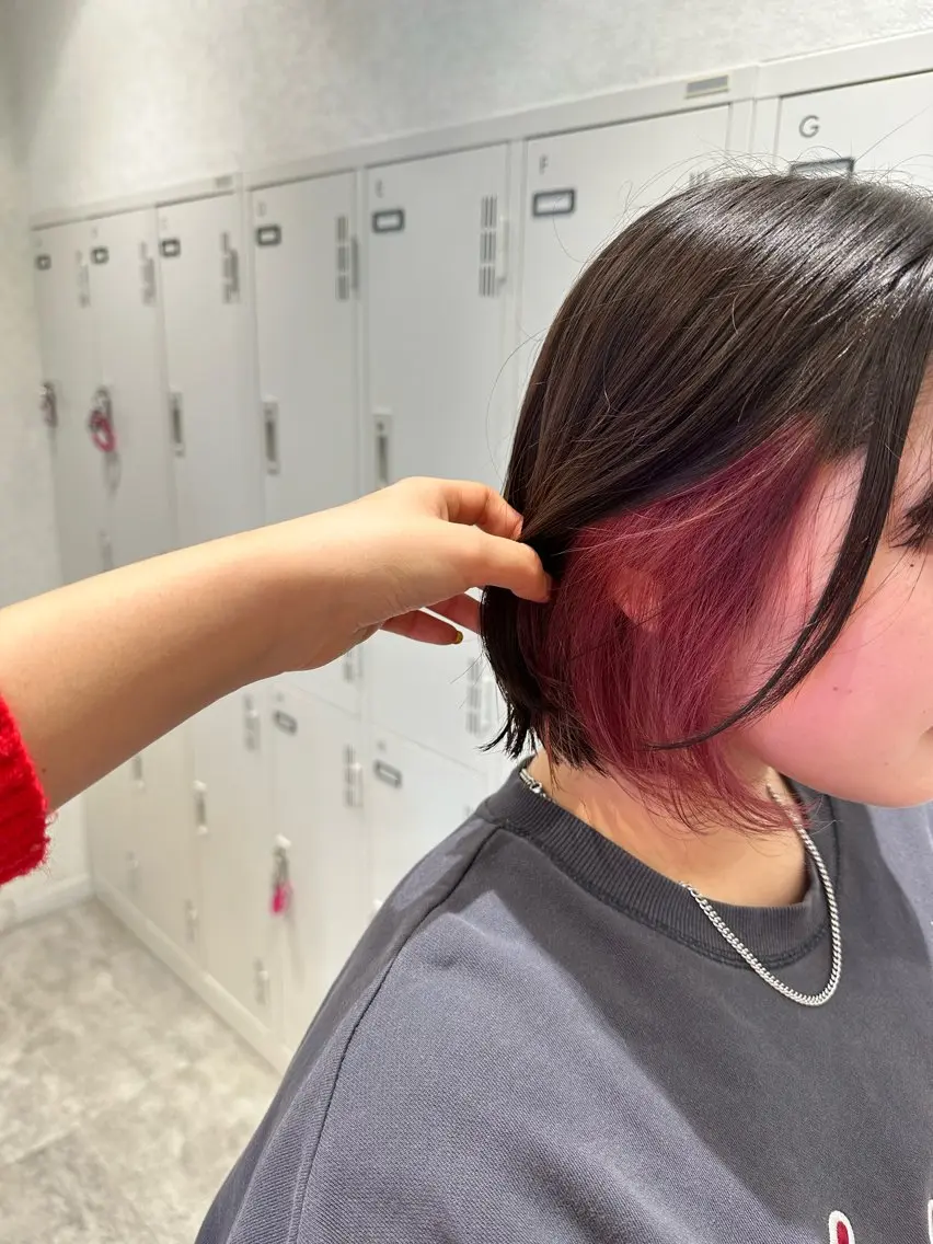 ショート カラー ベージュカラー ブリーチ ケアブリーチ ダブルカラー ハイトーンカラー ヘアカラー シールエクステ/ ブリーチカラーのヘアスタイル
