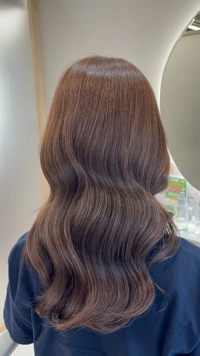 セミロング ヘアカラー Zina千葉 2nd あい ݁𝜗𝜚.₊のヘアスタイル