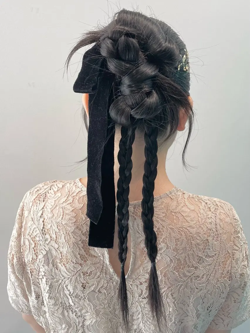 ロング ヘアアレンジ ボブ 髪質改善 レイヤーカット 縮毛矯正 トリートメント LUCK 本厚木店のヘアスタイル