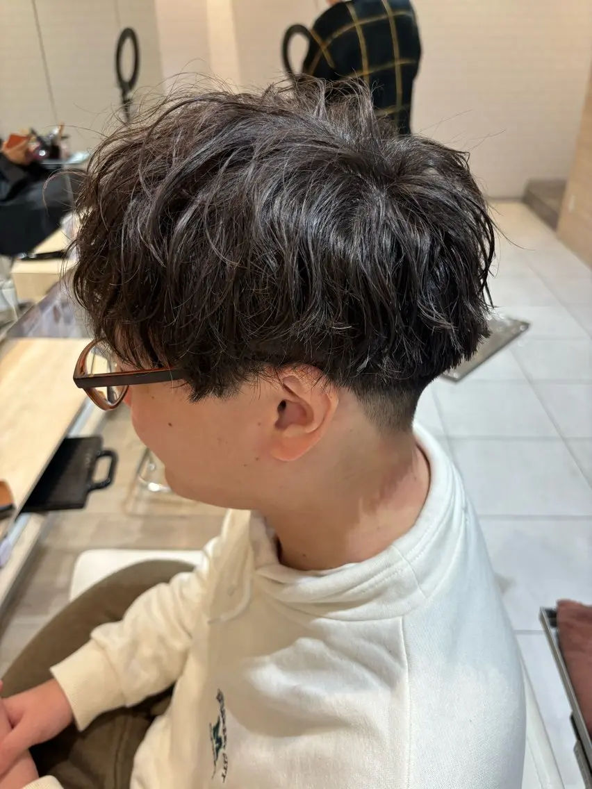 ショート カラー パーマ ヘアアレンジ メンズ キッズ マッシュ 波巻きパーマ 🫧Selene SHOGO🫧のヘアスタイル