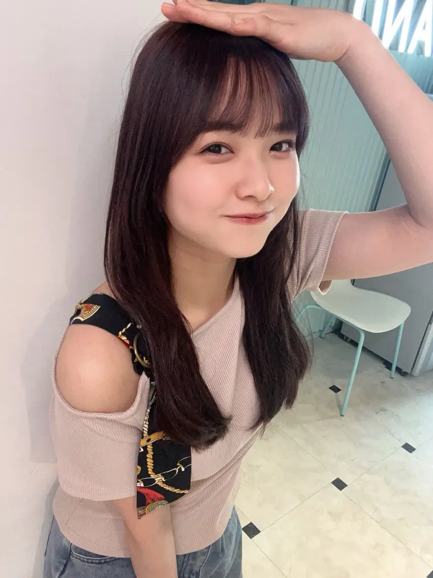ミディアム カラー カット ヘアカラー トリートメント ヘアセット 愛されカラー🩷 はるなのヘアスタイル