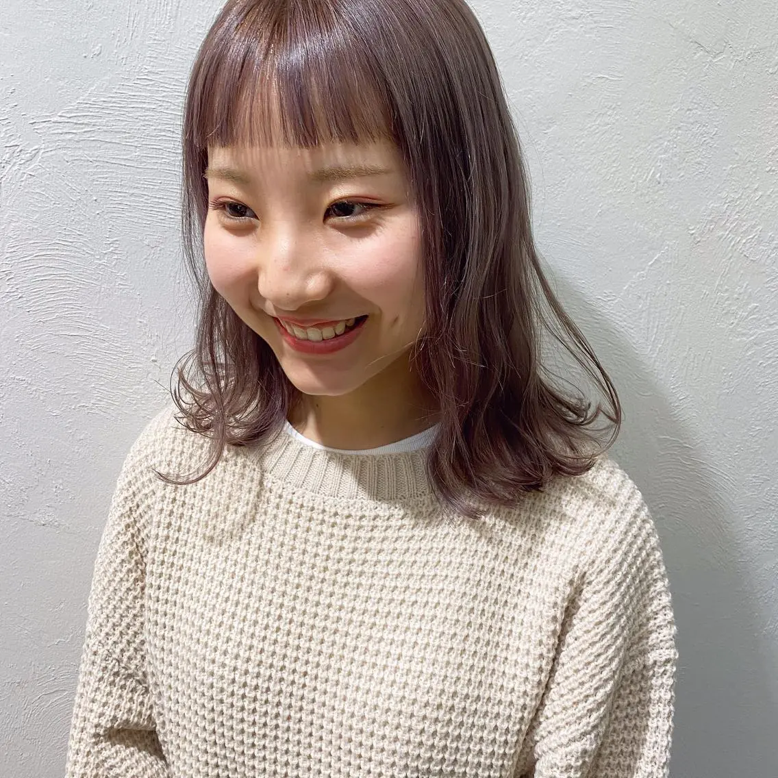 ミディアム カラー パーマ ヘアアレンジ メンズ キッズ ネイル マツエク・マツパ インナーカラー/ KANAのヘアスタイル