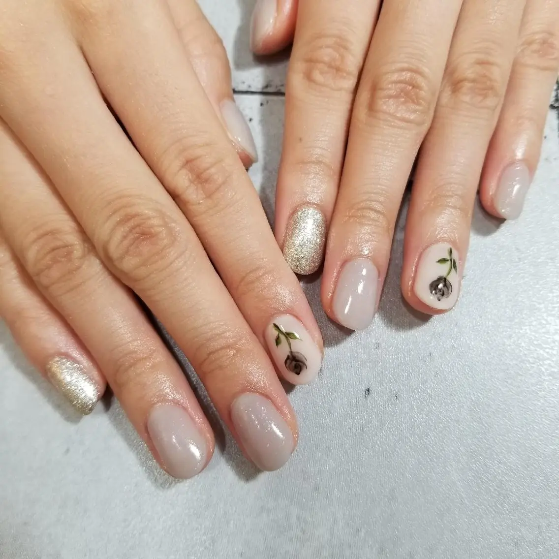 ネイル シンプルネイル nijiiro🌈 サトウのネイルデザイン