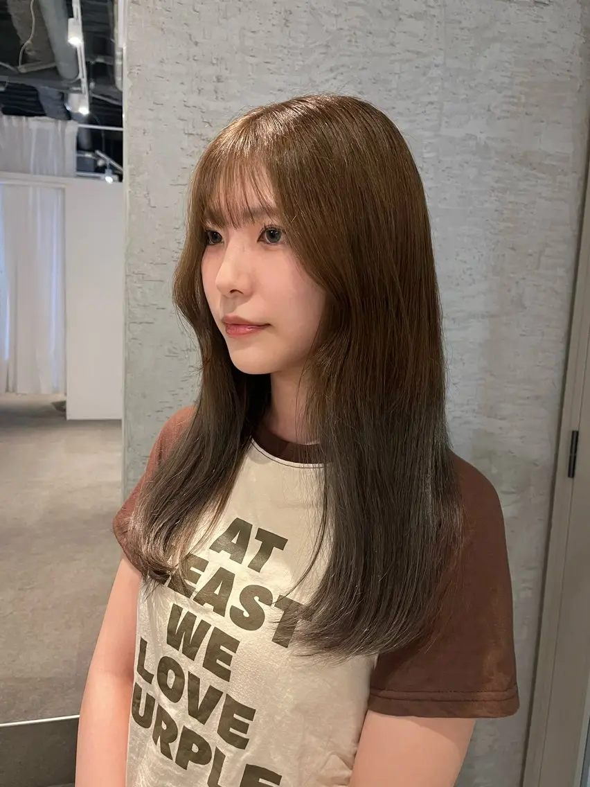 ロング 顔まわりレイヤー 顔周りカット レイヤーカット ハイトーン/髪質改善 ダブルカラー/名古屋のヘアスタイル