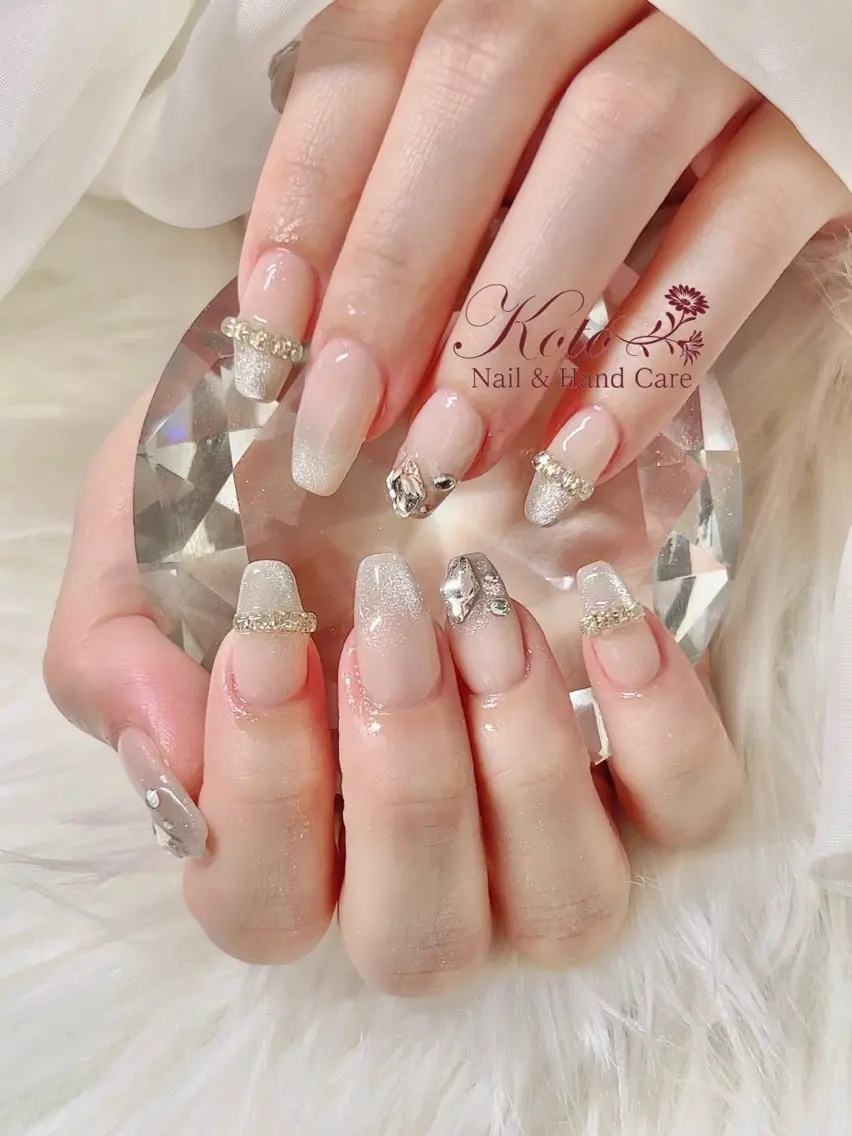ネイル 長さ出し フレンチネイル ジェルネイル マグネットネイル マグネットフレンチ ハンドネイル Nail Salon KOTOのネイルデザイン