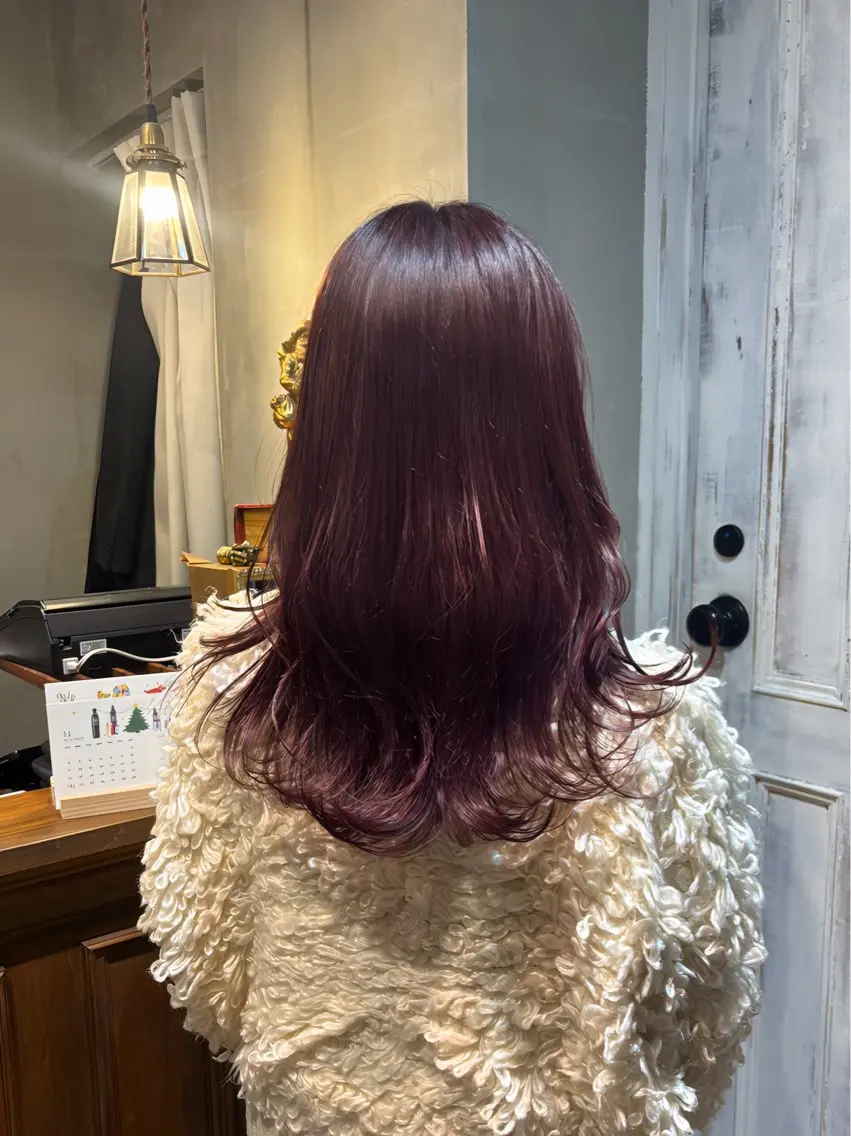 セミロング カラー ラベンダーカラー ピンクカラー ピンクラベンダー カット ヘアカラー トリートメント saya 🌟 レイヤー/ツヤ髪のヘアスタイル
