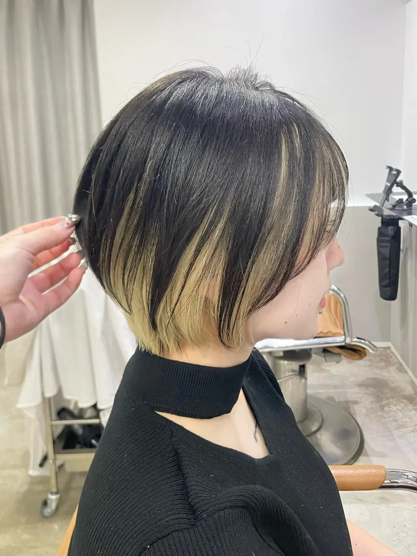 ショート ショートボブ ボブ ショートヘア カット ザクザクレイヤー/ 日向🌻🫧のヘアスタイル