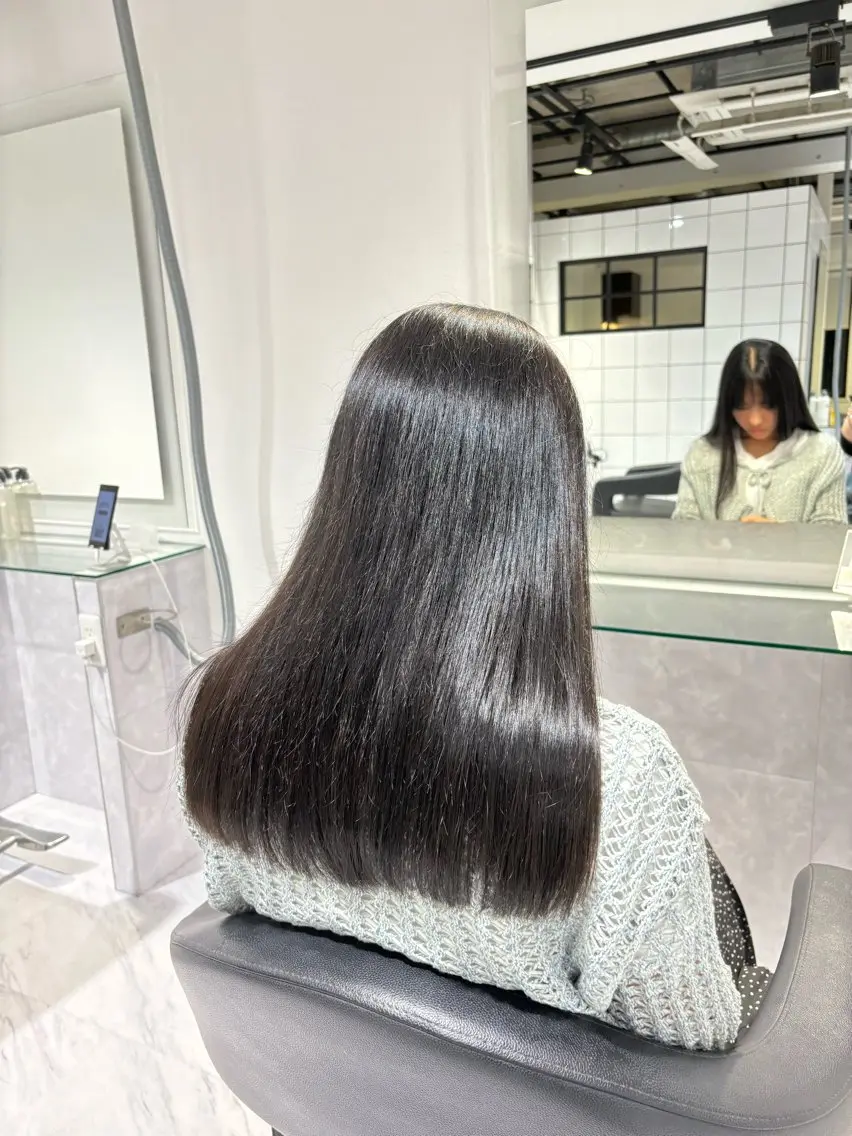 ロング カラー カット ヘアカラー トリートメント ヘッドスパ ヘアセット 表参道♡暗髪♡ 艶カラー♡アユミのヘアスタイル