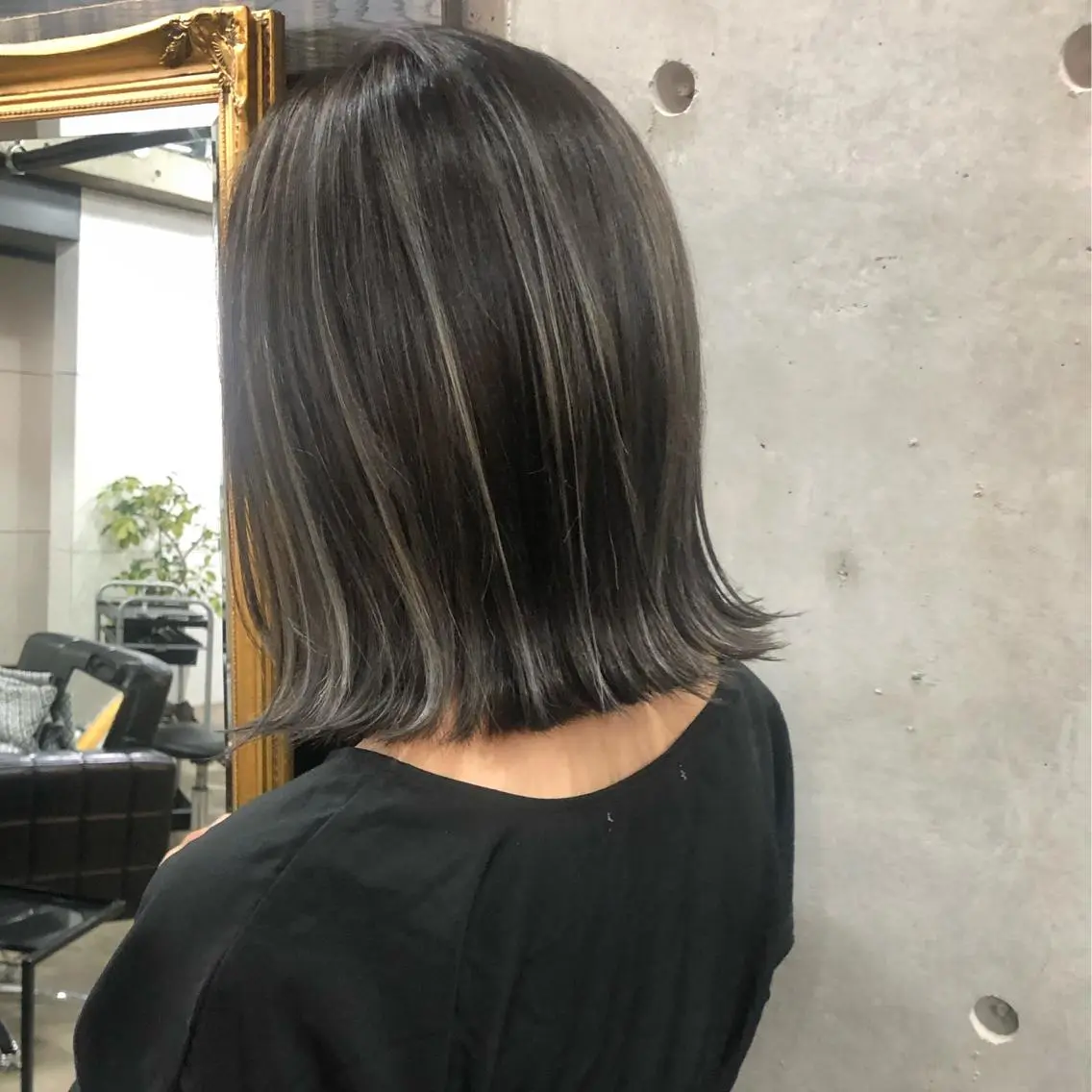 ショート カラー キッズ ネイル マツエク・マツパ ハイライトカラー ボブ ハイライト 外ハネヘア 中山 天地のヘアスタイル