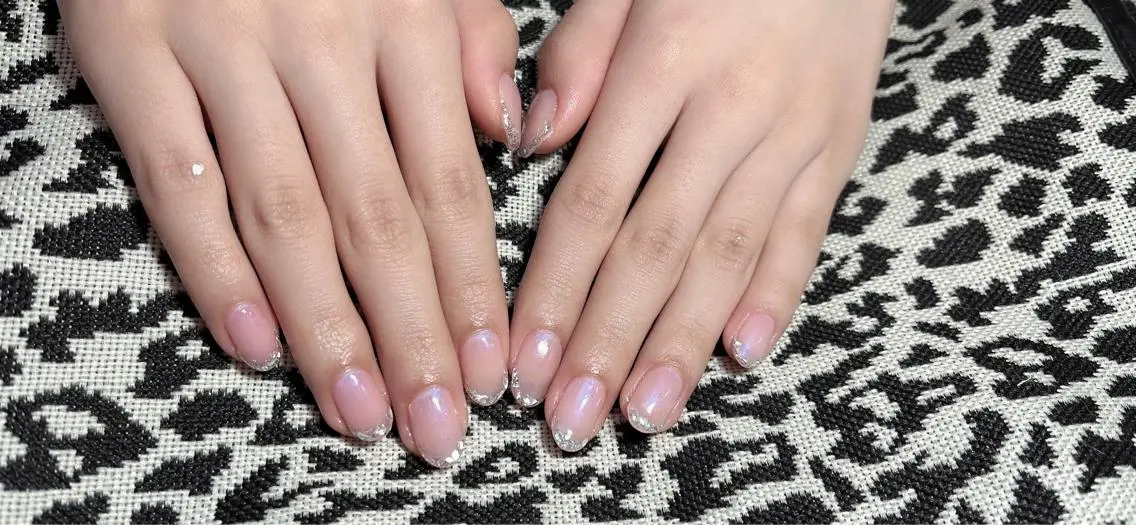 ネイル フレンチネイル ガラスフレンチ 冬ネイル Mimi Nailのネイルデザイン