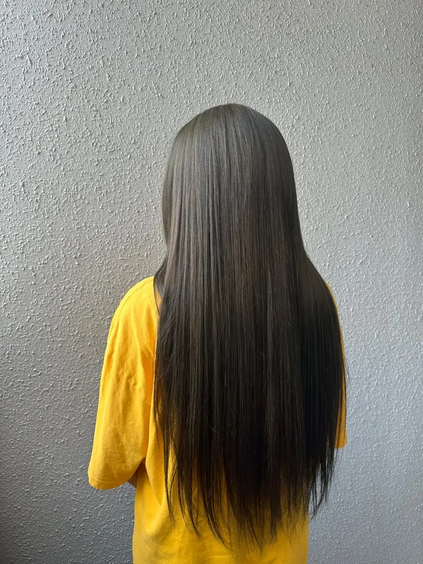 ロング カラー ミント ヘアカラー レイヤーカット 透明感カラーROKUのヘアスタイル