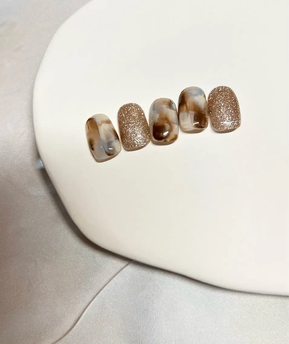 ネイル ジェルネイル ニュアンスネイル パラジェル シンプルネイル ハンドネイル ショートネイル専門店 noaのネイルデザイン