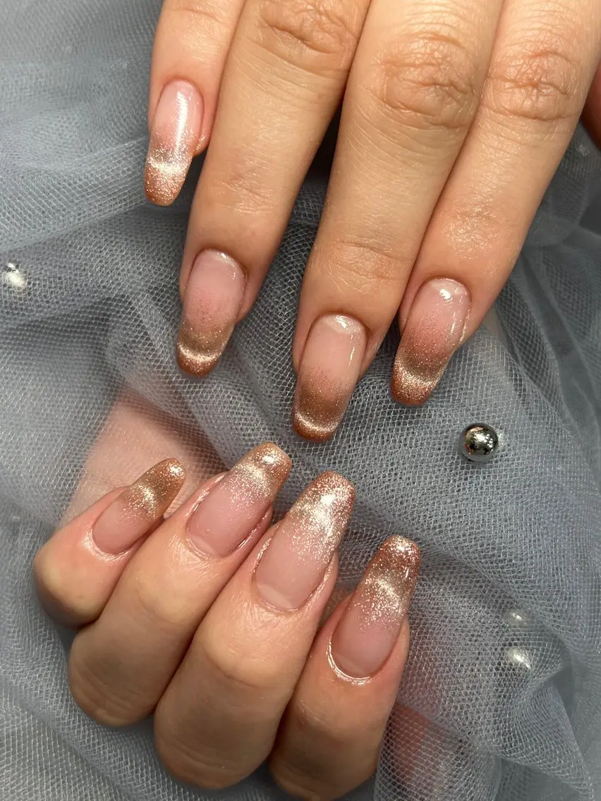 ネイル RUBYネイルサロン 9Caratsのネイルデザイン