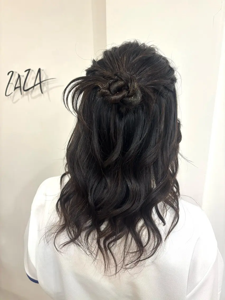 ミディアム ヘアセット ZAZA YUKAのマツエク・マツパデザイン