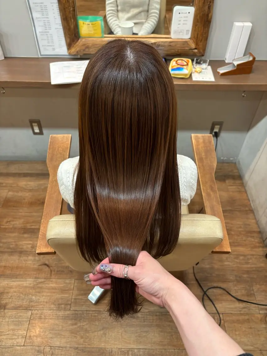 ロング トリートメント あべ ゆうか🪽艶髪のヘアスタイル