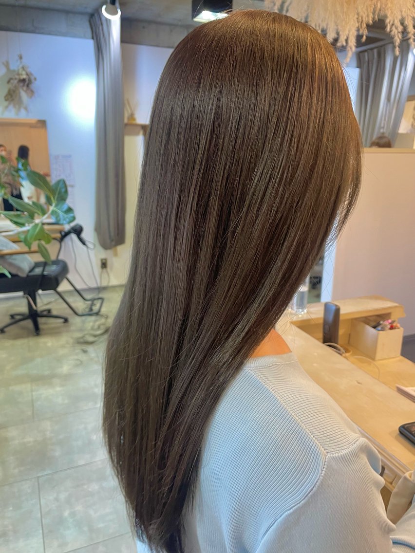 ロング ヘアカラー トリートメント 荒牧 絵美のヘアスタイル