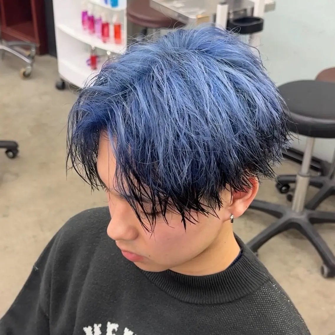 ショート カラー メンズ ブルーカラー カット ヘアカラー メンズカラー指名率 1位🌈koikeのヘアスタイル