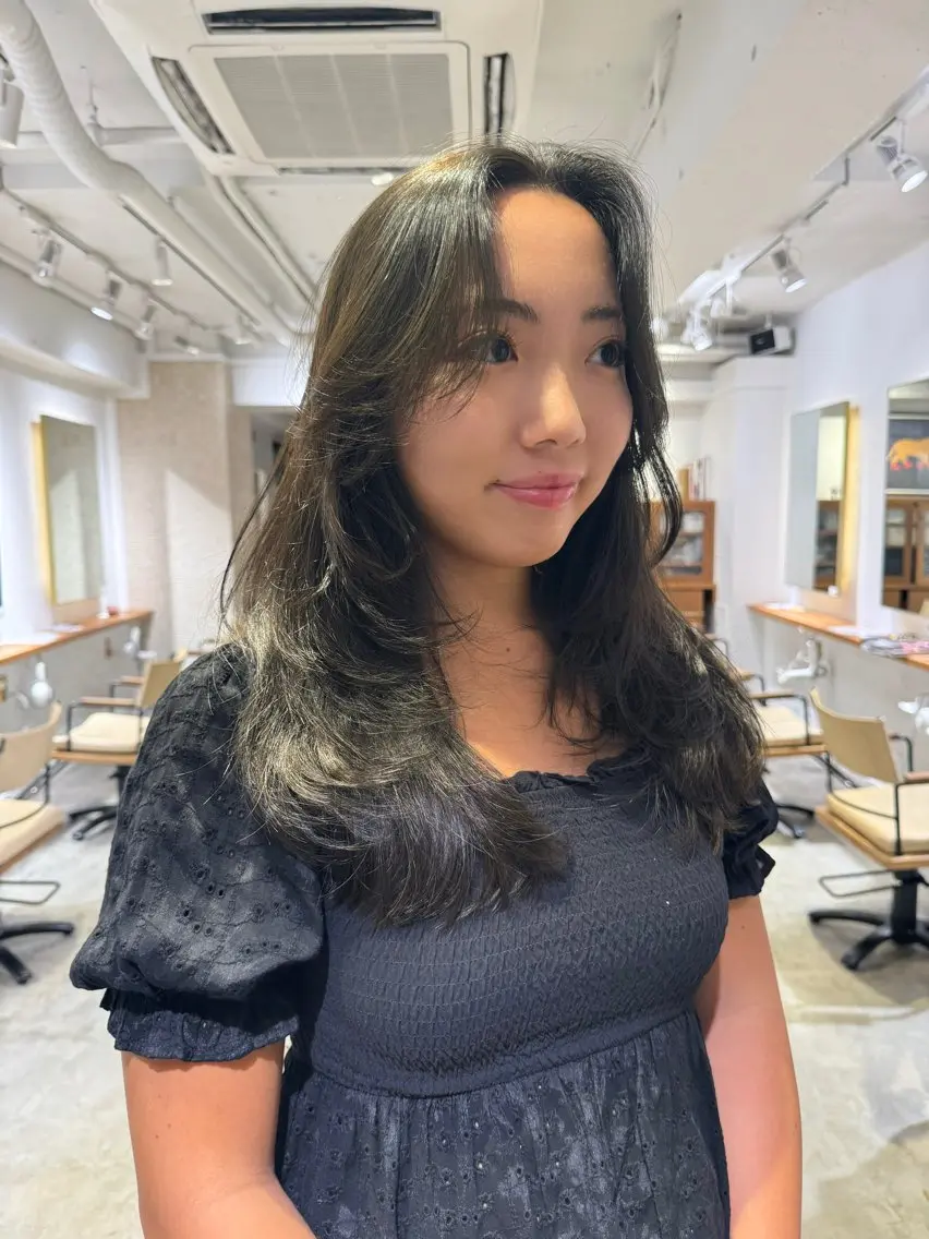 ロング カラー ブラウンカラー オリーブブラウン レイヤーカット ARISA 学芸大学/海外ヘアのヘアスタイル