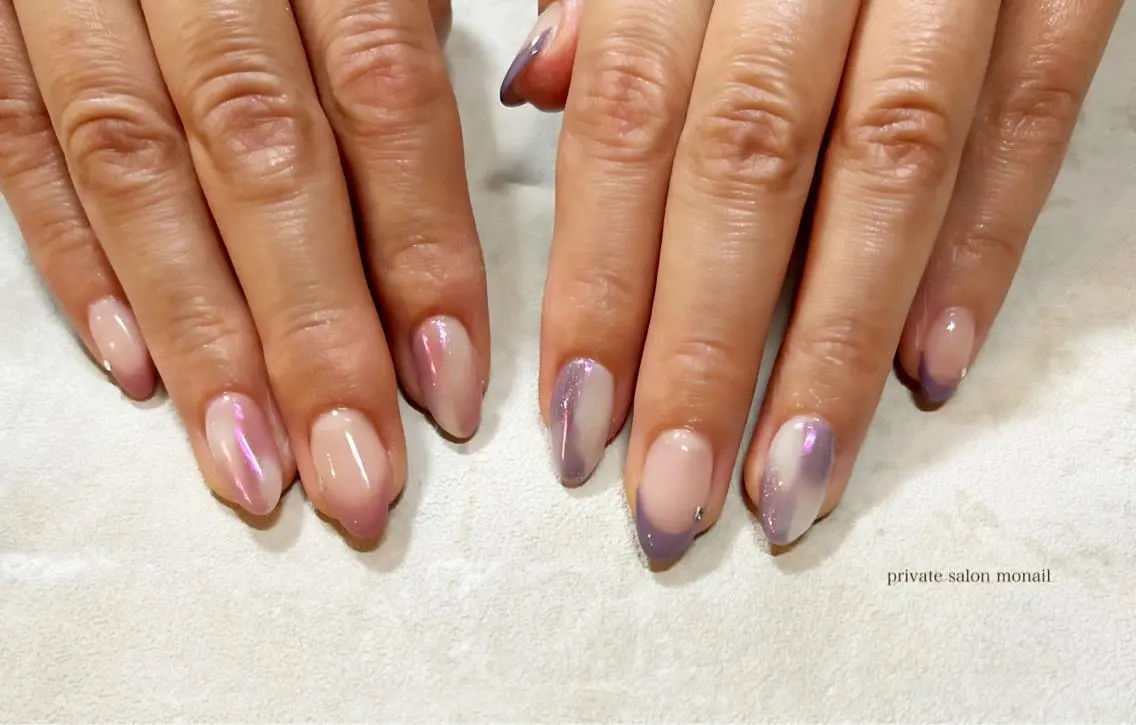 ネイル オーロラネイル フレンチネイル ハンドネイル nail salon monailのネイルデザイン